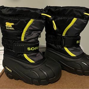 Sorel boots toddler boy size 8